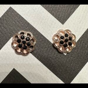 Matched pair 12mm Mini Magnolia and Vine snaps rose gold